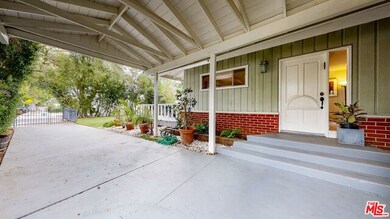 carport by entry