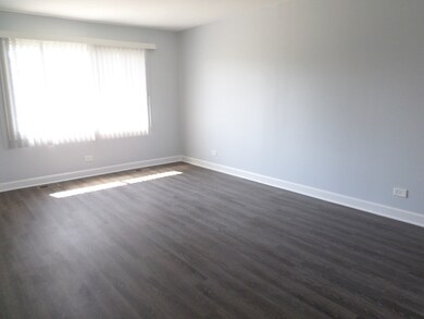 17571 Winston Ct, Country Club Hills, IL 60478 - photo 4