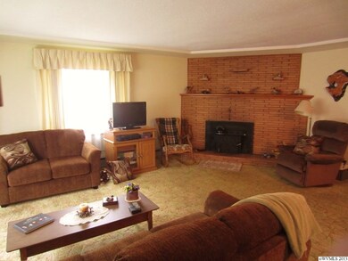 240 SE Fir Villa Rd, Dallas, OR 97338 - photo 6