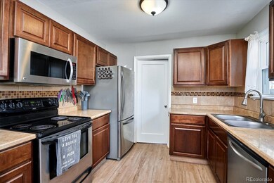 1733 Newark St, Aurora, CO 80010 - photo 6