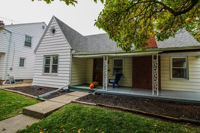 721 N Foster