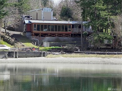 310 E Eckert Rd, Grapeview, WA 98546 - photo 3