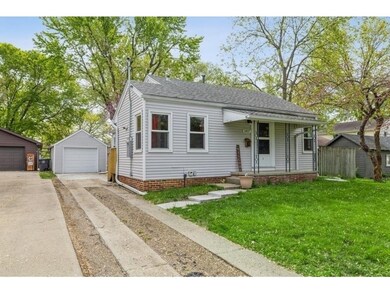 1417 56th St, Des Moines, IA 50311 - photo 4