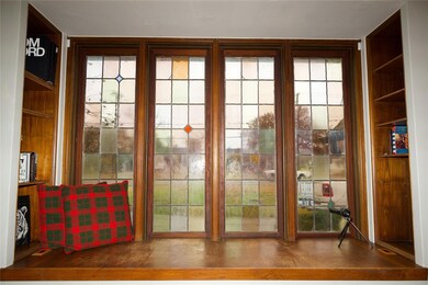 1314 E California St, Gainesville, TX 76240 - photo 5