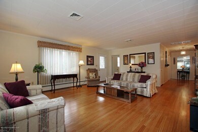 58 Prospect Cir, Atlantic Highlands, NJ 07716 - photo 3