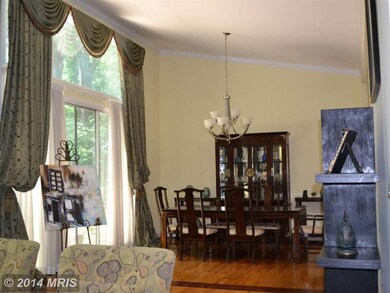 7024 Buxton Terrace, Bethesda, MD 20817 - photo 4