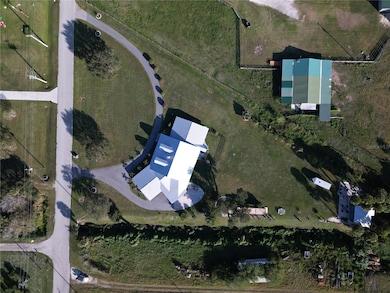 2534 SW 28th St, Okeechobee, FL 34974 - photo 5