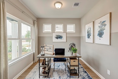 Photo shown is of a staged model home and should be used for illustration purposes only. Actual home features, finishes, color, upgrades and layout may vary. Furniture not included. 