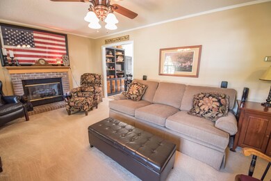 104 Tory Cir, Jacksonville, NC 28546 - photo 6