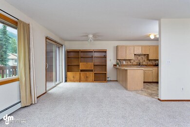 Dining Area 4790-SMALL