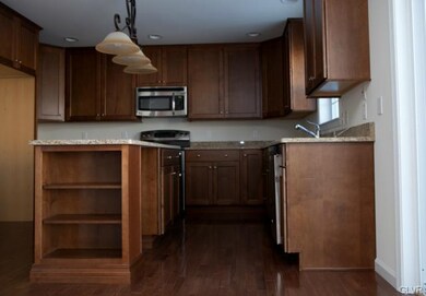 877 S Fork Dr, Easton, PA 18040 - photo 3