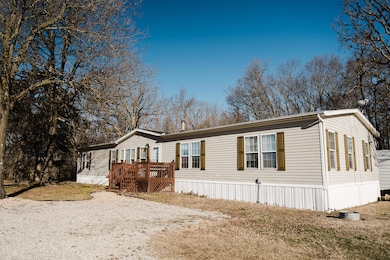 21218 Lawrence 2230, Aurora-1