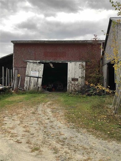 699 Main St, Albany, VT 05820 - photo 7