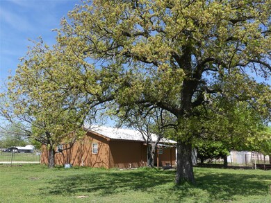 1820 Cr 3451 Rd, Paradise, TX 76073 - photo 5