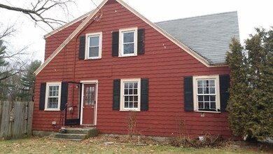 1324 Allen St, Springfield, MA 01118 - photo 2