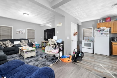 10 Grove St, West Warwick, RI 02893 - photo 4