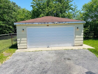 17591 Winston Dr, Country Club Hills, IL 60478 - photo 4