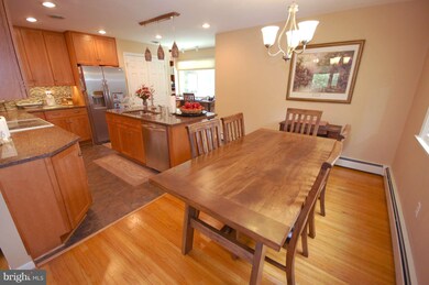 6510 Sunset Dr, Sykesville, MD 21784 - photo 5