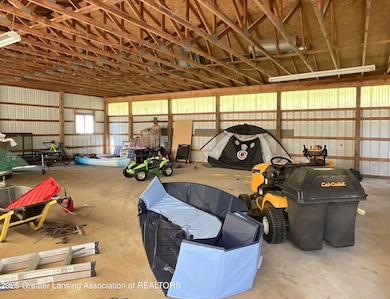 272 E 5 Point Hwy, Charlotte, MI 48813 - photo 5