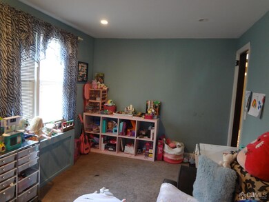 257 Maple Ave, Dunellen, NJ 08812 - photo 7