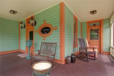 409 S Race St, Statesville, NC 28677 - photo 4