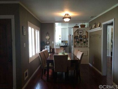 Dining room.