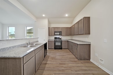 11045 Patriot Ct, Cleveland, TX 77328 - photo 7