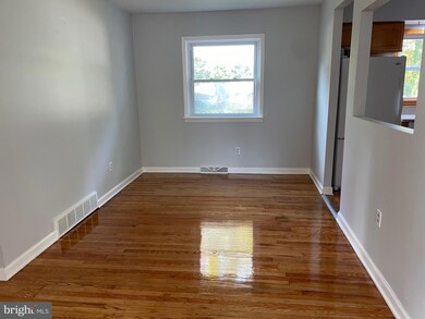 824 W Somerdale Rd, Somerdale, NJ 08083 - photo 4