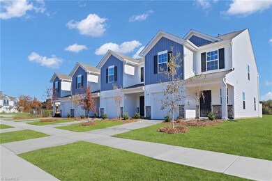 176 Plumtree Ct, King, NC 27021 - photo 2