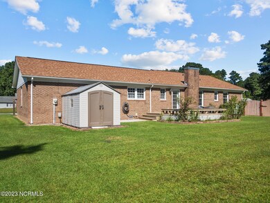 204 University Dr, Jacksonville, NC 28546 - photo 7