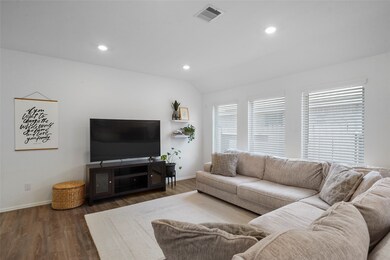 18450 Running Shadow Ct, Hockley, TX 77447 - photo 7