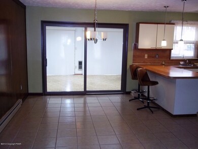 7178 (G202 Mountain Ln, Tobyhanna, PA 18466 - photo 5