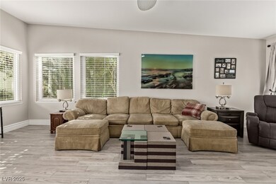 2216 Plaza Del Robles, Las Vegas, NV 89102 - photo 5