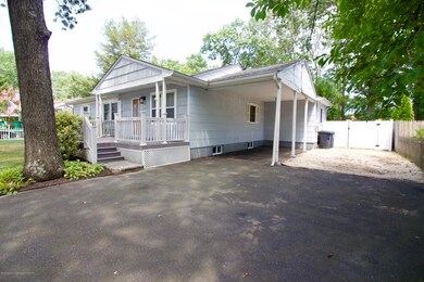 955 Mcguire Dr, Toms River, NJ 08753 - photo 3