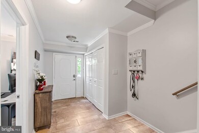 660 N Armistead St, Alexandria, VA 22312 - photo 4