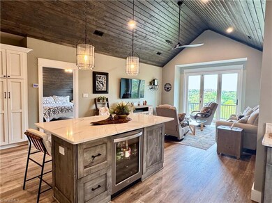 70 Paynes Ct, Roaring Gap, NC 28668 - photo 2