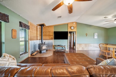 1202 S Oak Grove Rd, Cushing, OK 74023 - photo 7