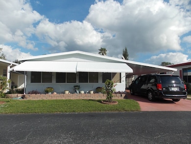 900 Aqua Isles Blvd unit B7, La Belle, FL 33935 - photo 3