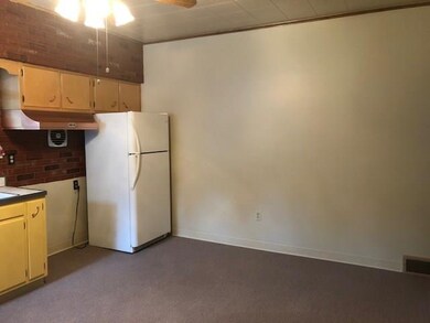 Eat-in kitchen 13x12