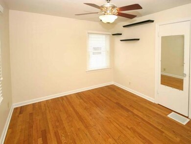 623 E Jeffrey Place, Columbus, OH 43214 - photo 5