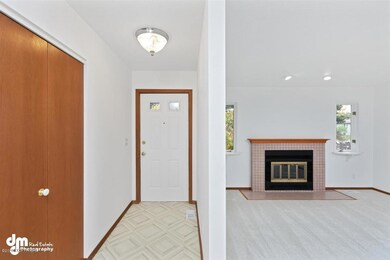 Entryway/Living Room