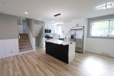 4401 Adele Ln, Oak Forest, IL 60452 - photo 6