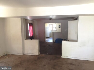 445 Chestnut St, Williamstown, NJ 08094 - photo 3