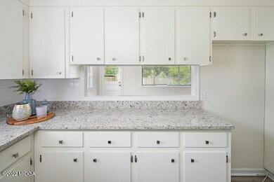 220501_2405_Clearwater_Cir_Macon_0021-1