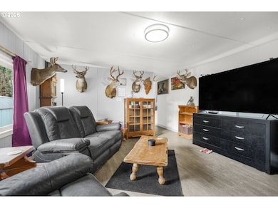 545 Warren St S unit 7, Monmouth, OR 97361 - photo 2