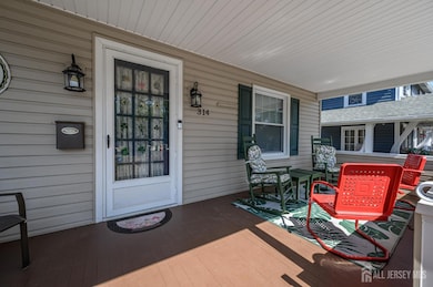 314 Mountainview Terrace, Dunellen, NJ 08812 - photo 3