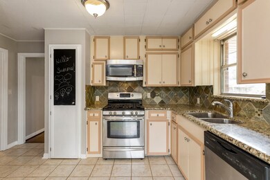 4701 Chrystell Ln, Houston, TX 77092 - photo 3