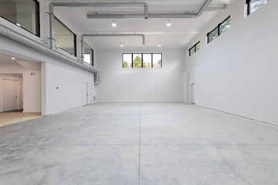 154 Newton St, Weston, MA 02493 - photo 7