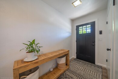 530 Julie Way, Redding, CA 96002 - photo 4