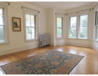 33 Russell St unit 33, Arlington, MA 02474 - photo 5